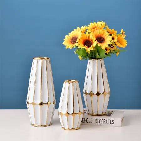 New light luxury ceramic electroplated vertical bar vase, living room flower vases, home decoration items, wedding and hotel soft decoration handicrafts New light luxury ceramic electroplated vertical bar vase, living room flower vases, home decoration items, wedding and hotel soft decoration handicrafts